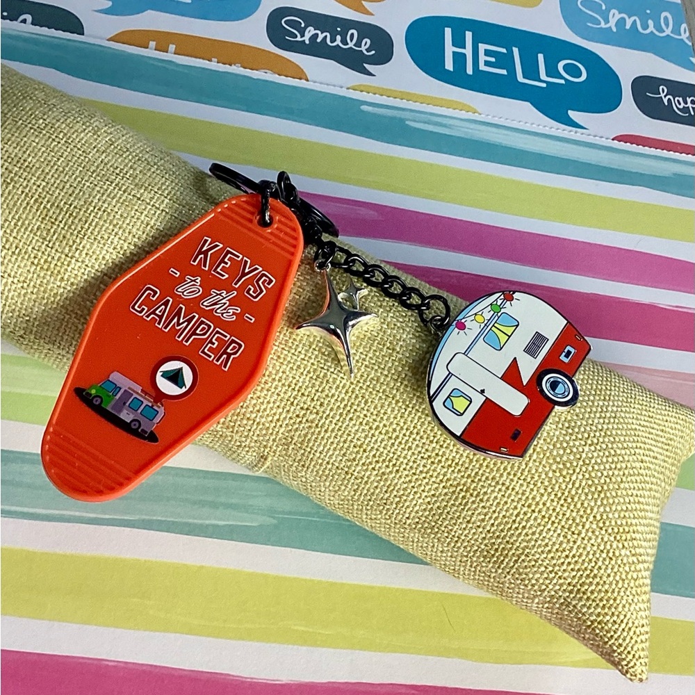 NWOT - Handmade Keychain - Red/White "Keys to the Camper!" *** 2 for $20!!!